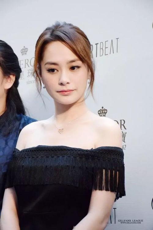 娱乐吃瓜女艺人去剧团,剧团新秀惊艳亮相